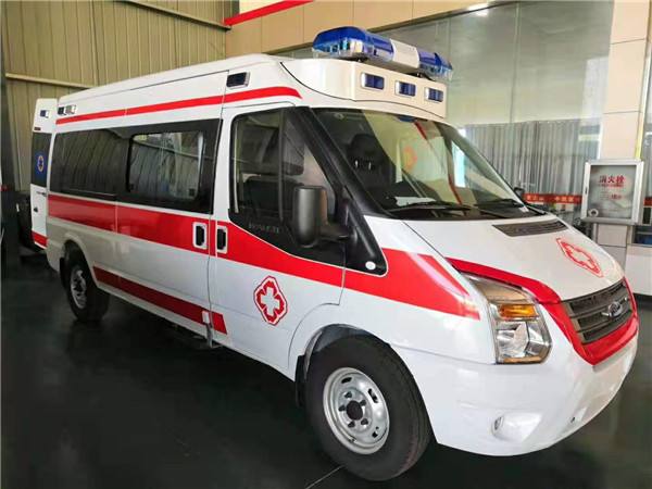 呼图壁县福特V362救护车
